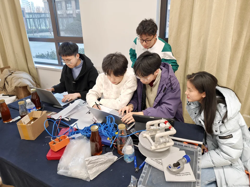 SeaPerch 组装过程